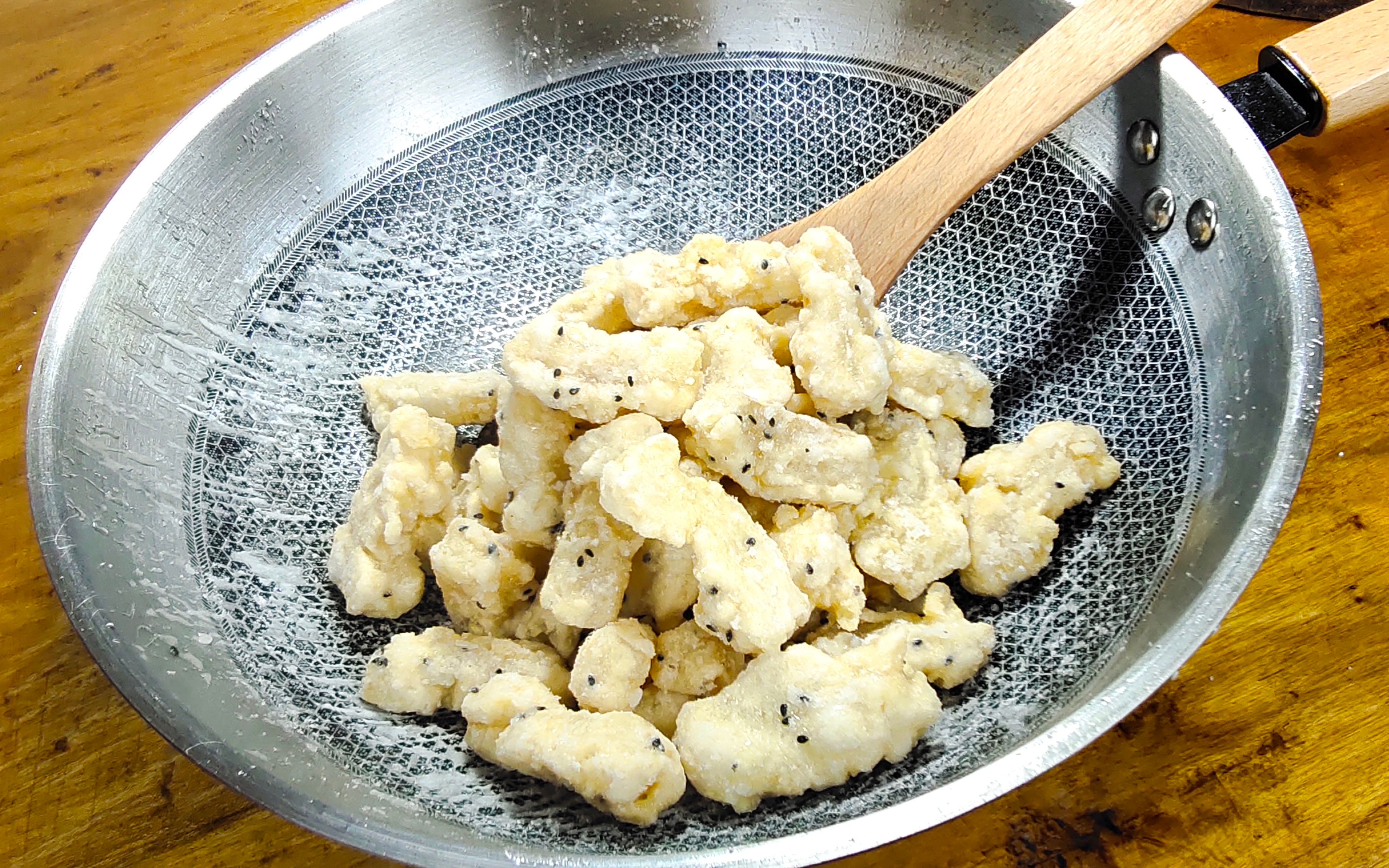 它吃一顿可以饿3天糖粘羊尾是脂肪与糖的完美结合