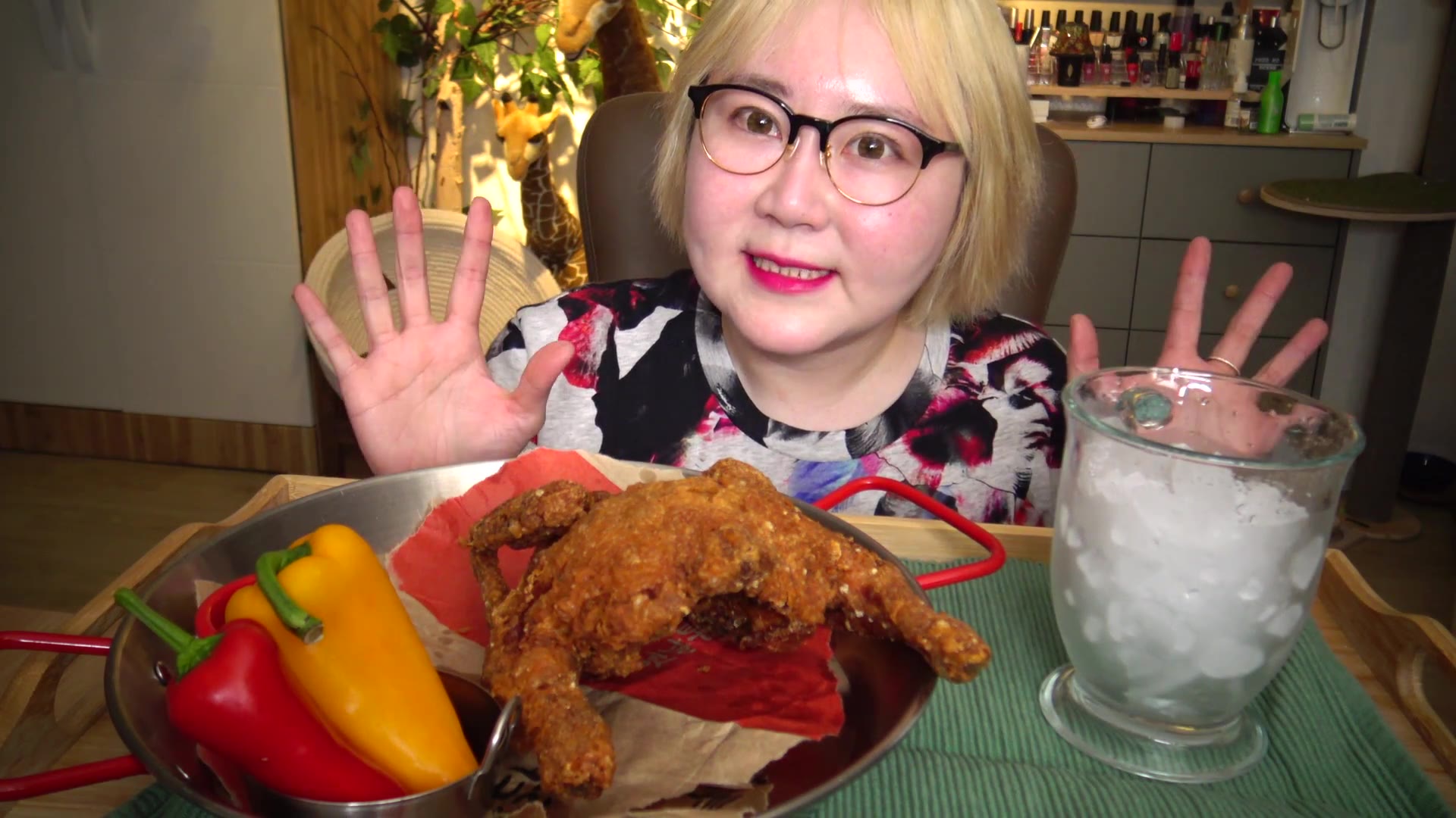 [asmr]【韩国吃播】艾波吃炸鸡