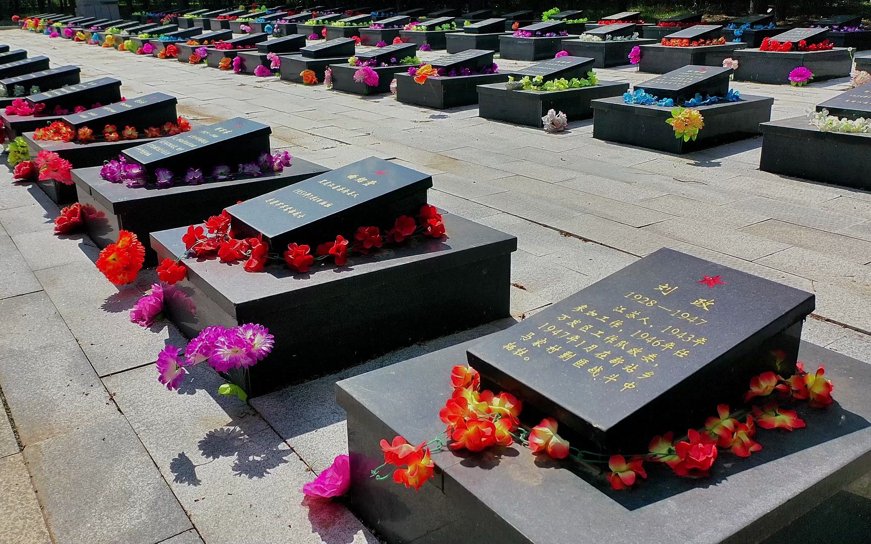 黑土葬忠魂 东北 扶余市烈士陵园