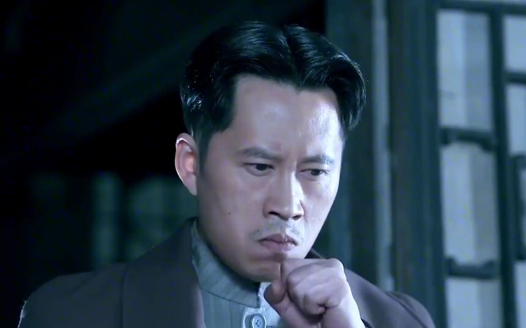 黎明:匪徒设伏抓肖万长,却低估了他,肖万长一身好功夫轻松破阵