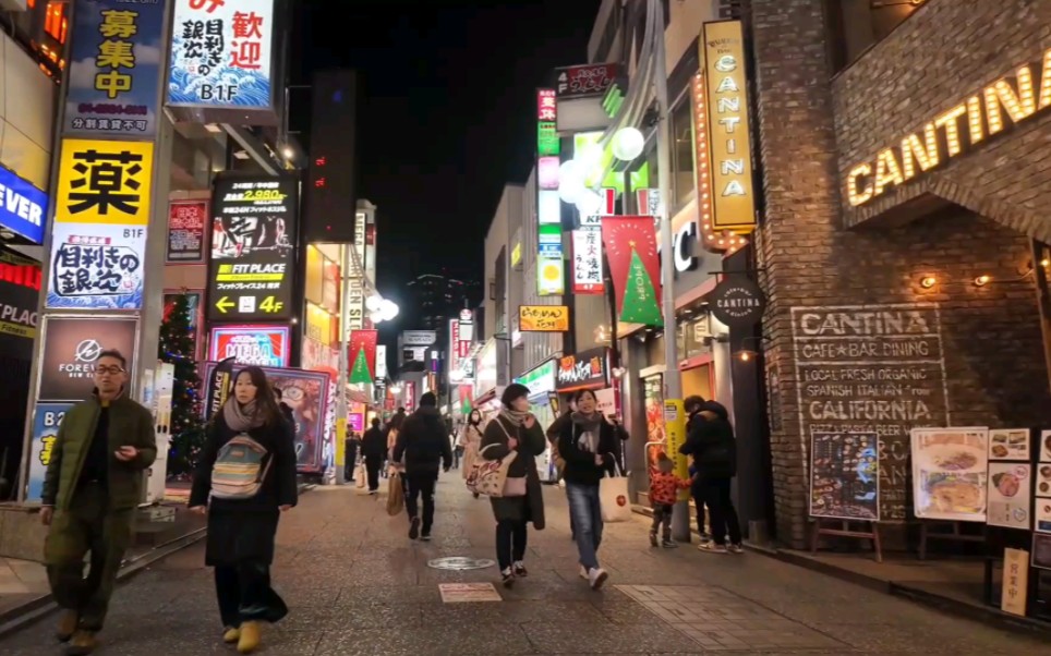 夜逛埼玉所沢市,所沢是埼玉的一座比较热闹的城市.哔哩哔哩bilibili