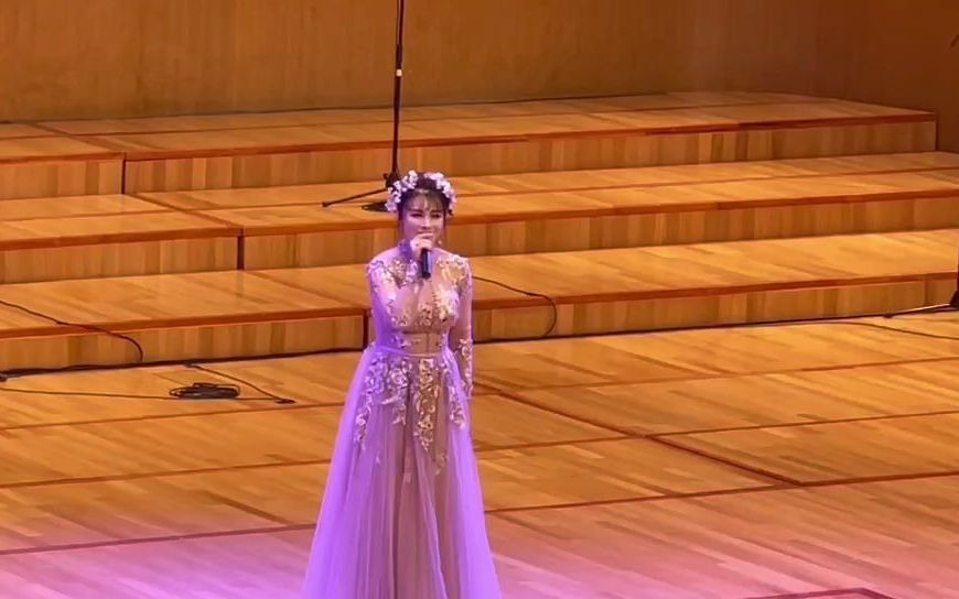 閃苗苗老師/舞界限首席花腔女高音歌唱家,於2021年9月29日於上海東方