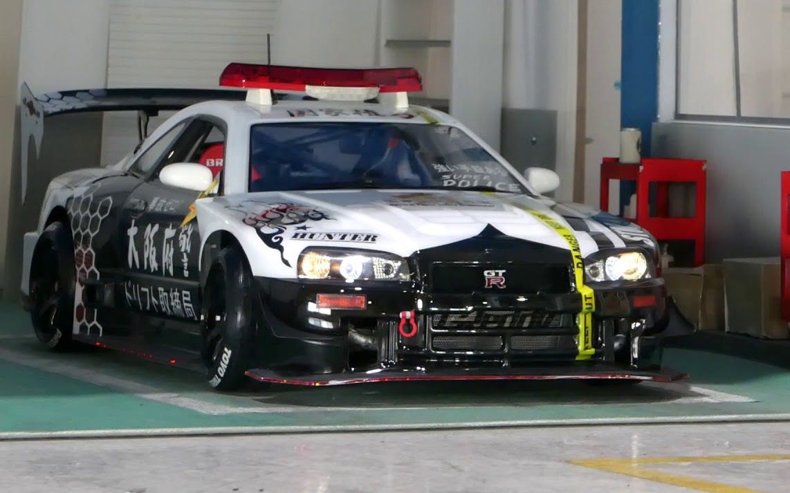 【搬运】漂移rc·超拟真gtr-r34大阪府警车全方位展示