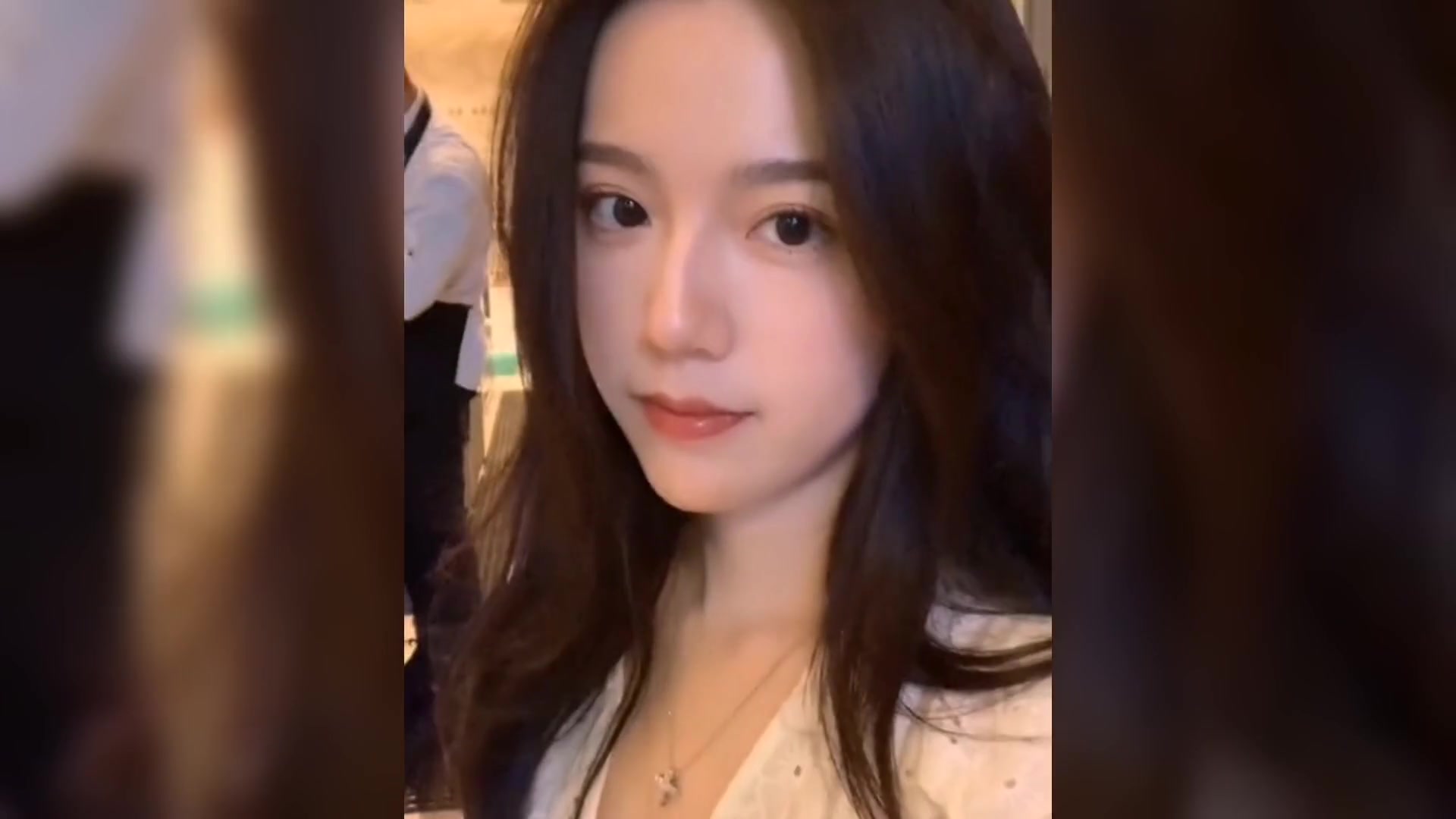 【小姐姐 sona大小姐】这个小姐姐真的是神仙颜值_哔哩哔哩_bilibili