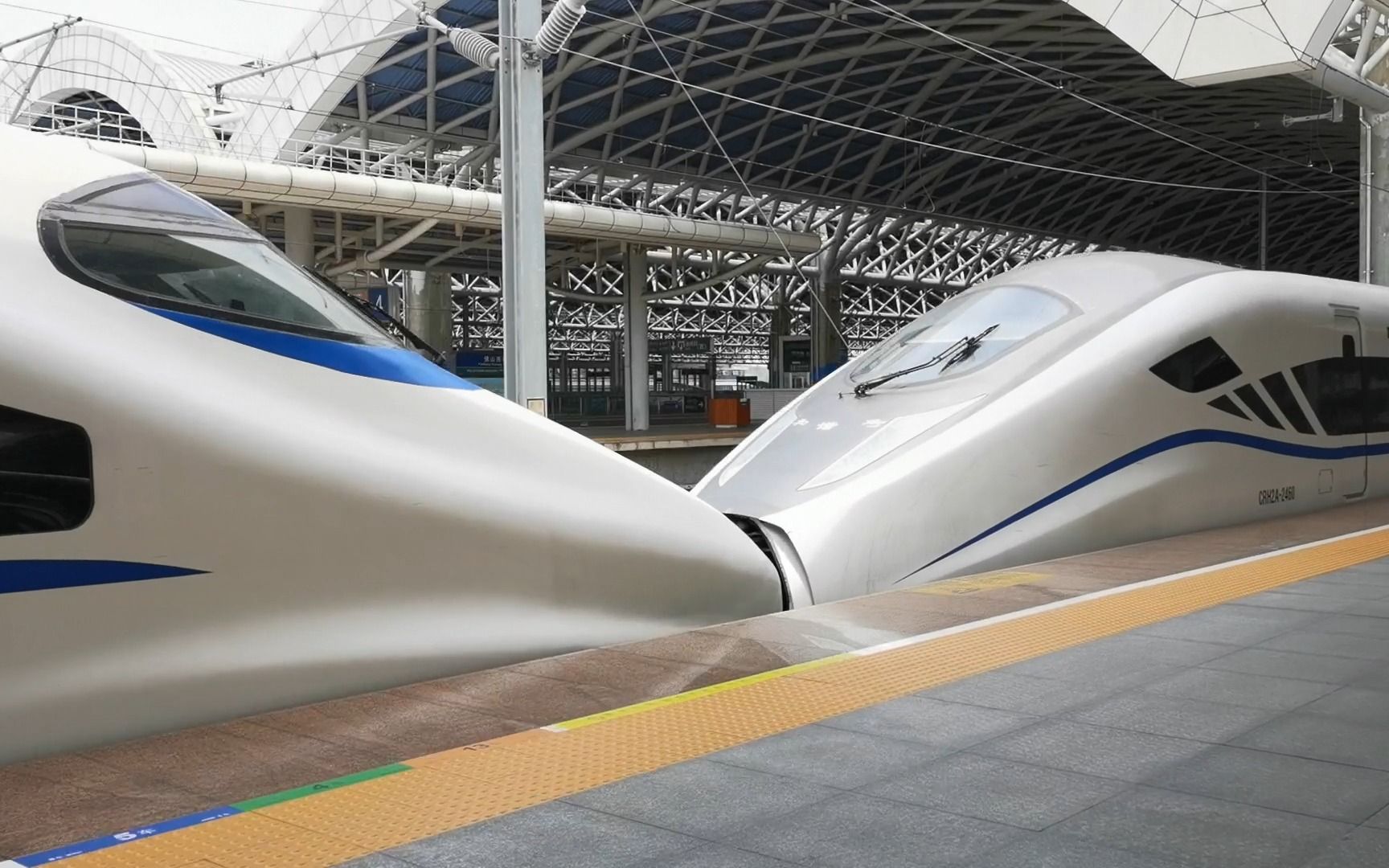 先进黑脸crh2a异型重联担当d3846