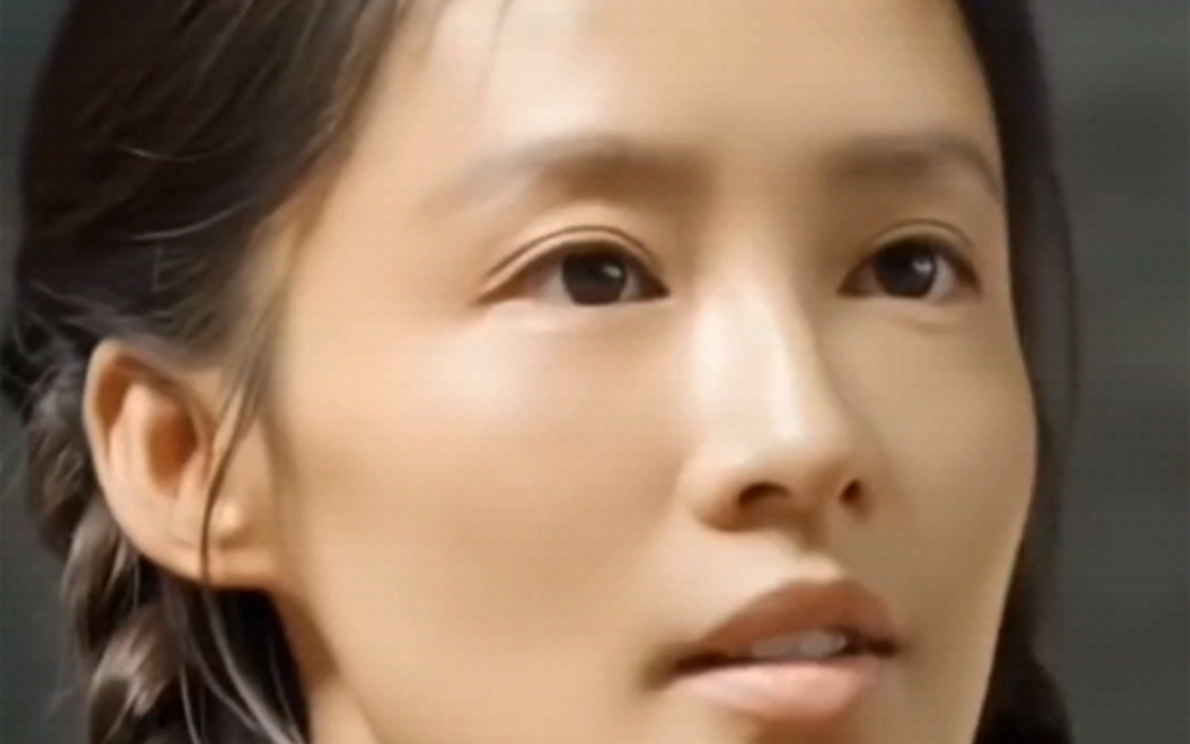 大方勇敢,阳光明艳,李沁素颜依旧很抗打噢