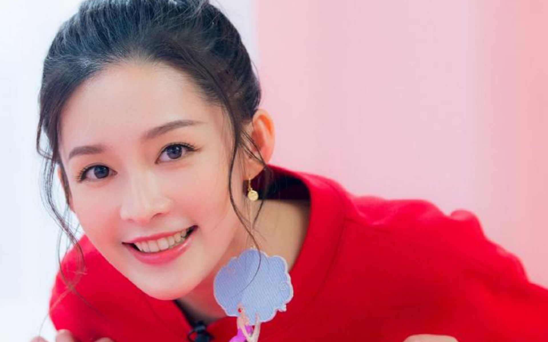 李沁有多"单纯"?当年杨幂都给她当配角,却因一个电话被骗光四年片酬