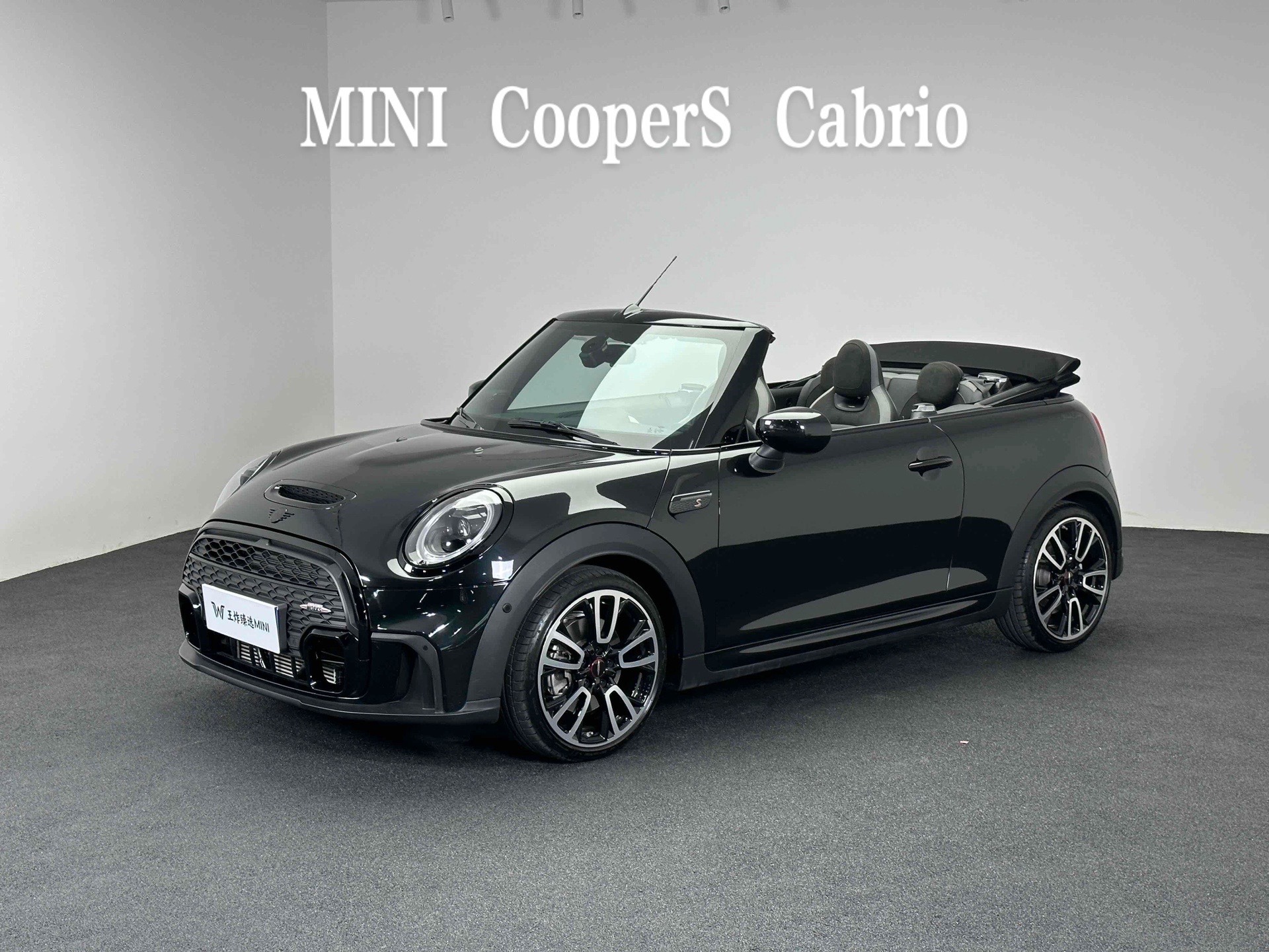 2022年mini coopers cabrio黑标特别版