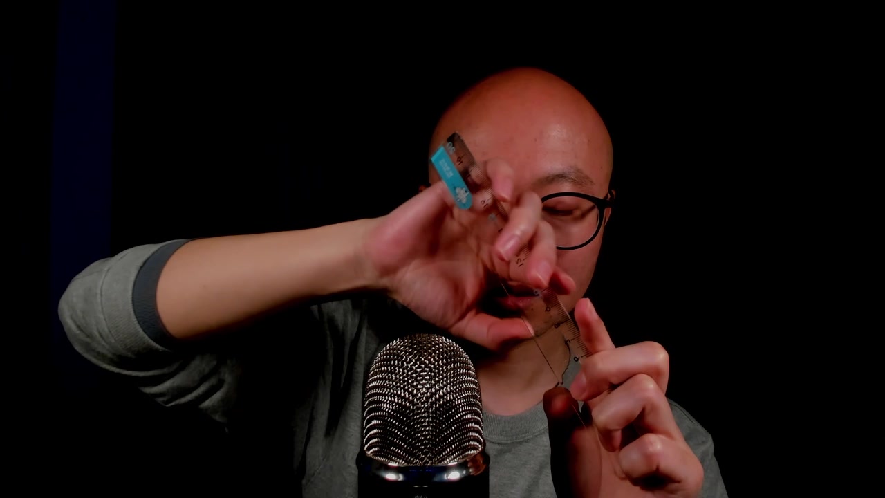 豆福sama 2024-05-12 戴耳机进来听