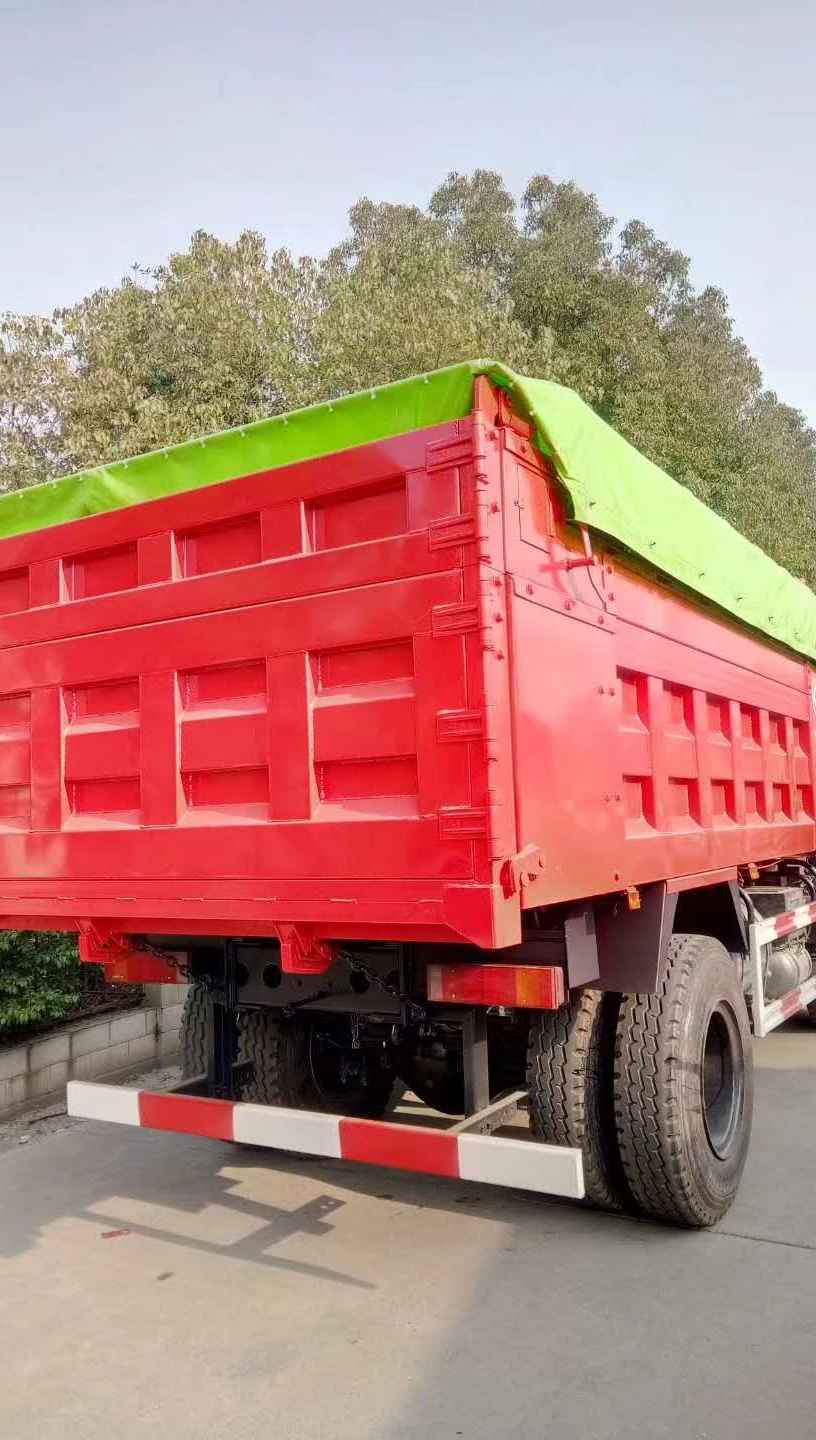 自卸车加盖防风网布,风吹热晒都不怕#自卸车自动篷布