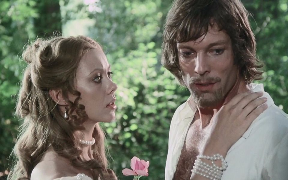 1977年英美合拍剧情历史片铁面人上译版