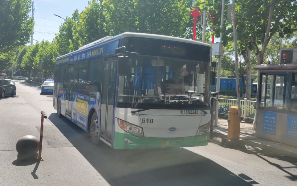 武汉公交610路开沃18n进入武汉火车站