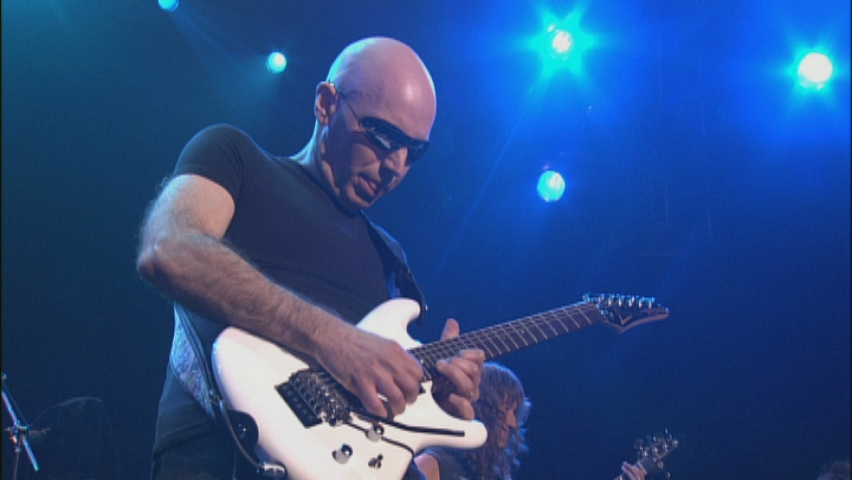 [图]Flying In a Blue Dream (Live Video) - Joe Satriani