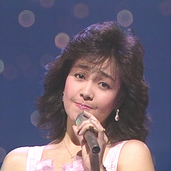 超美】柏原芳恵- 待ちくたびれてヨコハマ1985.05.12_哔哩哔哩_bilibili