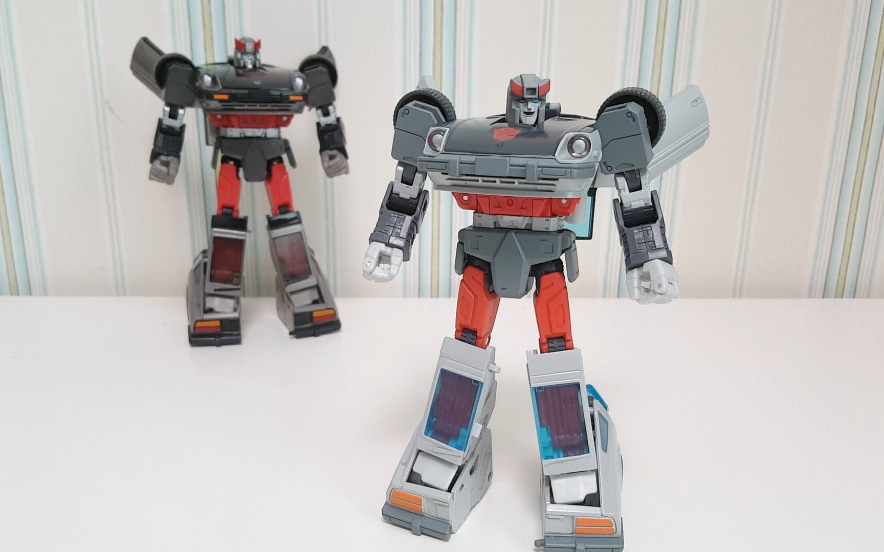 [图]takara tomy变形金刚mp-18+动画配色蓝霹雳