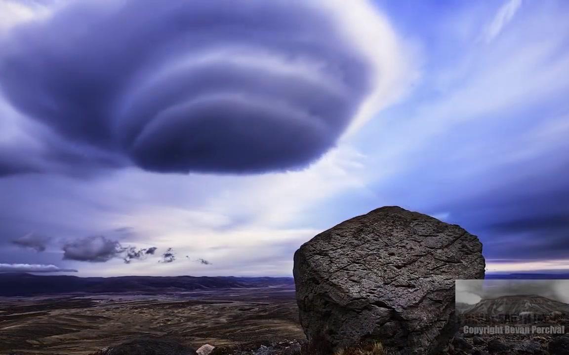 稀有自然现象之飞碟云荚状云