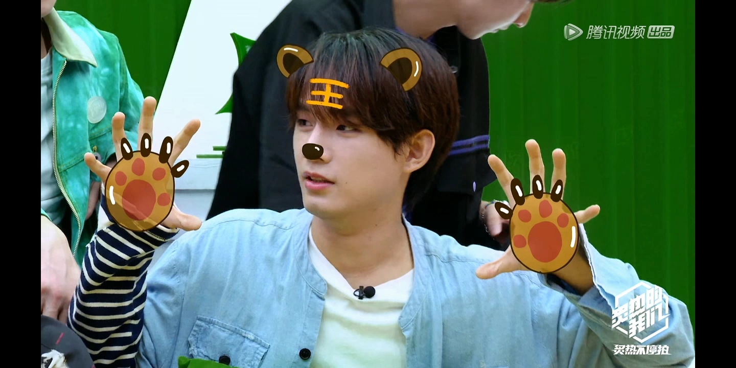 r1se抢数字游戏升级忙内被撒娇围攻豪总看戏吐槽