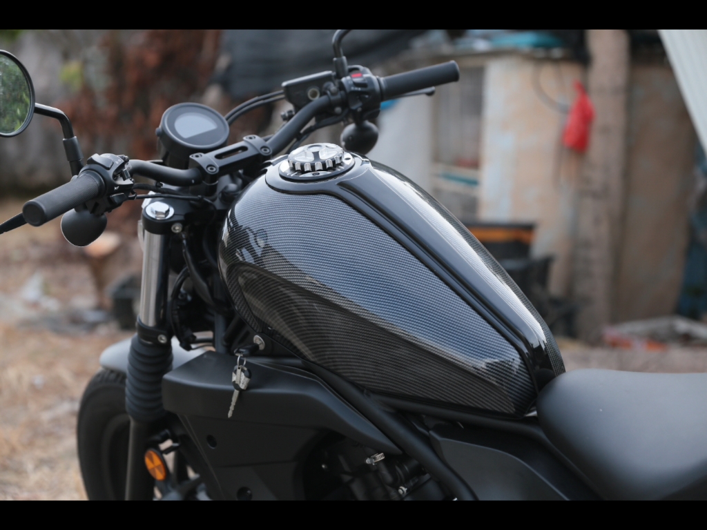 酷吉鸟 推出的#本田cm300 #cm500 的油箱保护罩搭配快拆油箱盖真的