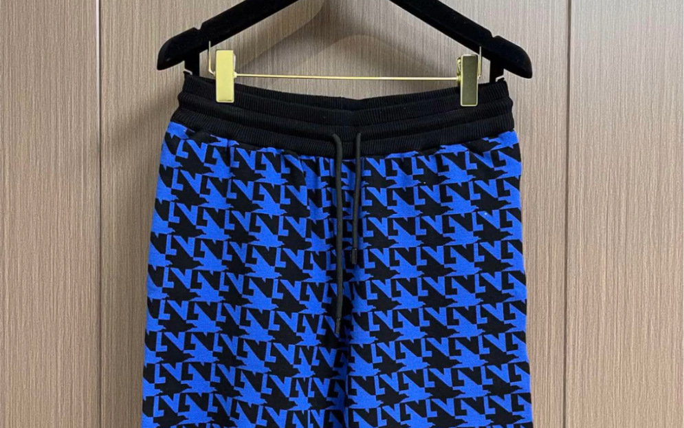 lv路易威登高仿2023ss春夏季新品老花满印 logo 针织男士短裤