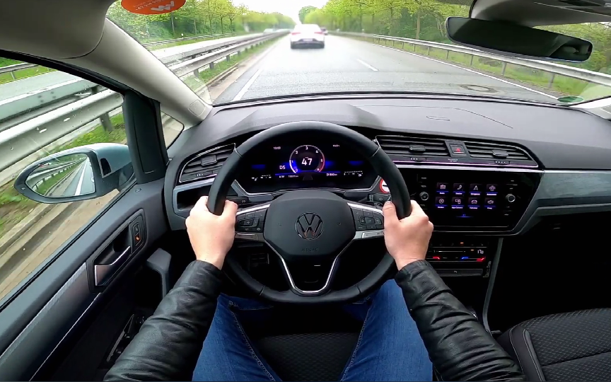 2022款大众途安 2.0tdi 第一视角试驾