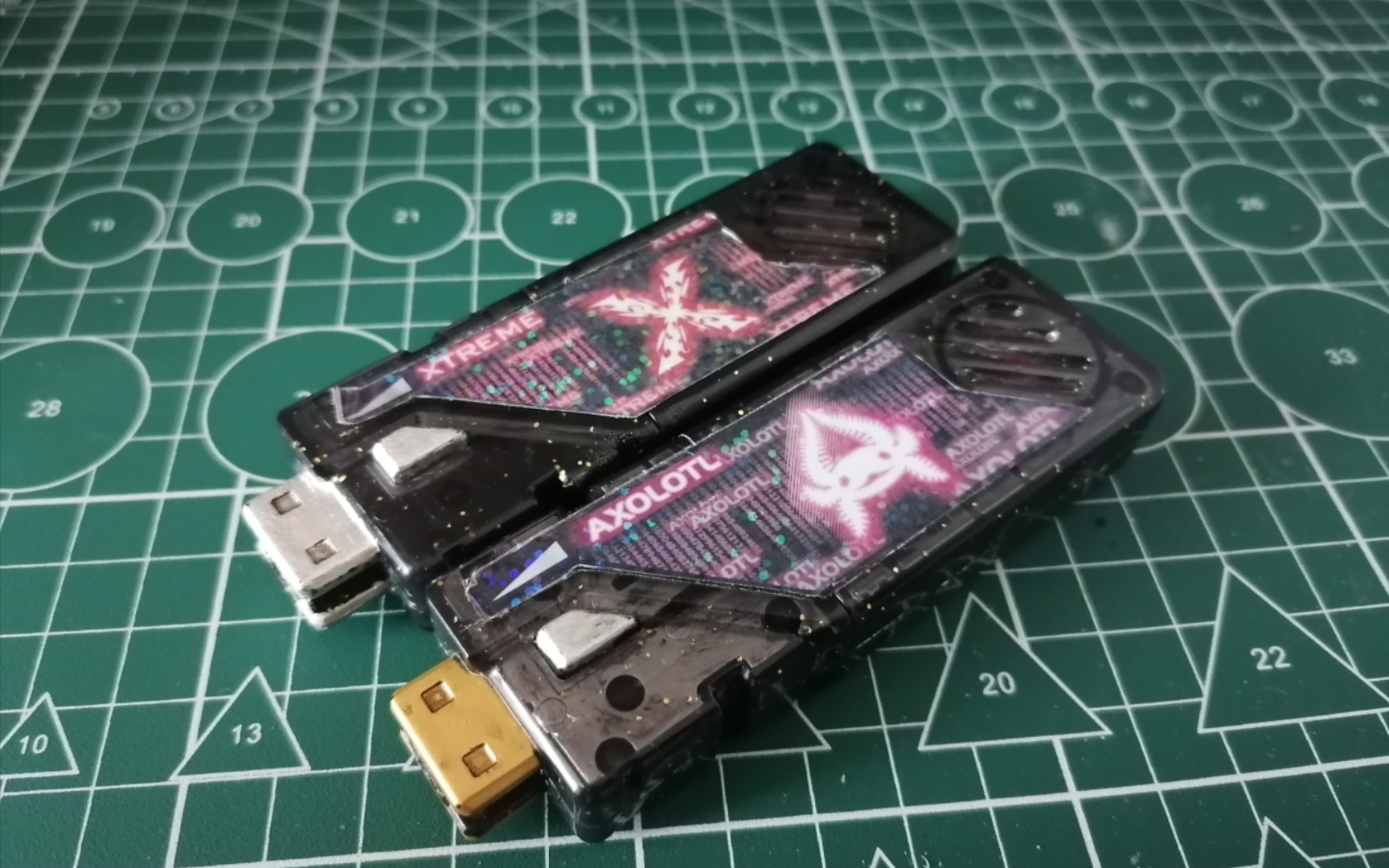 假面骑士w扭蛋xtreme(极限)记忆体加灯改造