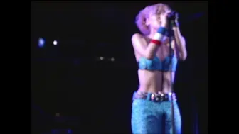 Descargar video: globe tour 1998 「love again」 增加了Wanderin' Destiny | 4k Hi-Res