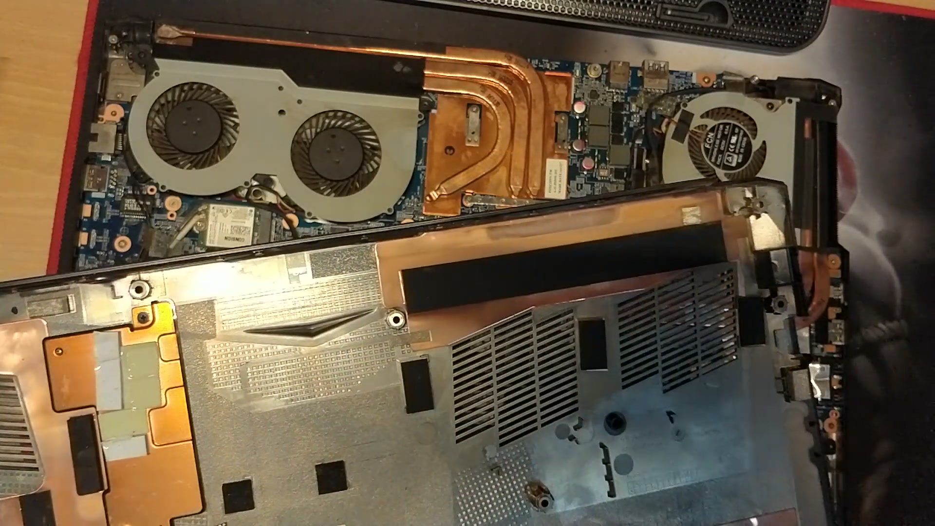 神舟z7-kp7s1拆机清灰换硅脂详细完整版_哔哩哔哩_bilibili