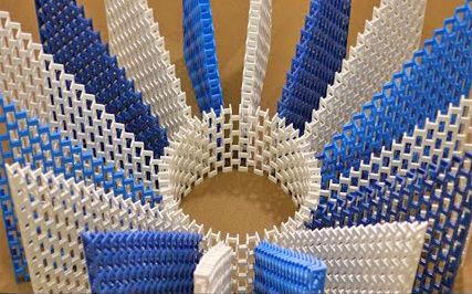 hevesh5多米诺竞技场11000张骨牌