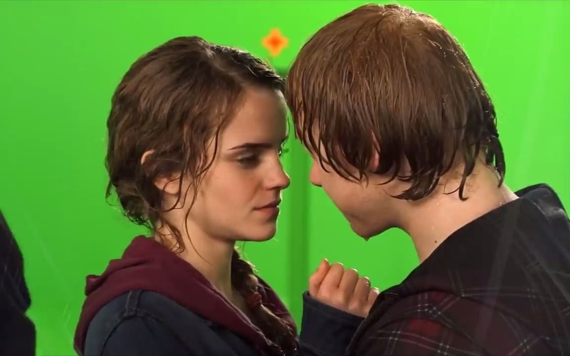 15 部哈利波特花絮和最可爱的片场时刻 15 harry potter bloopers and