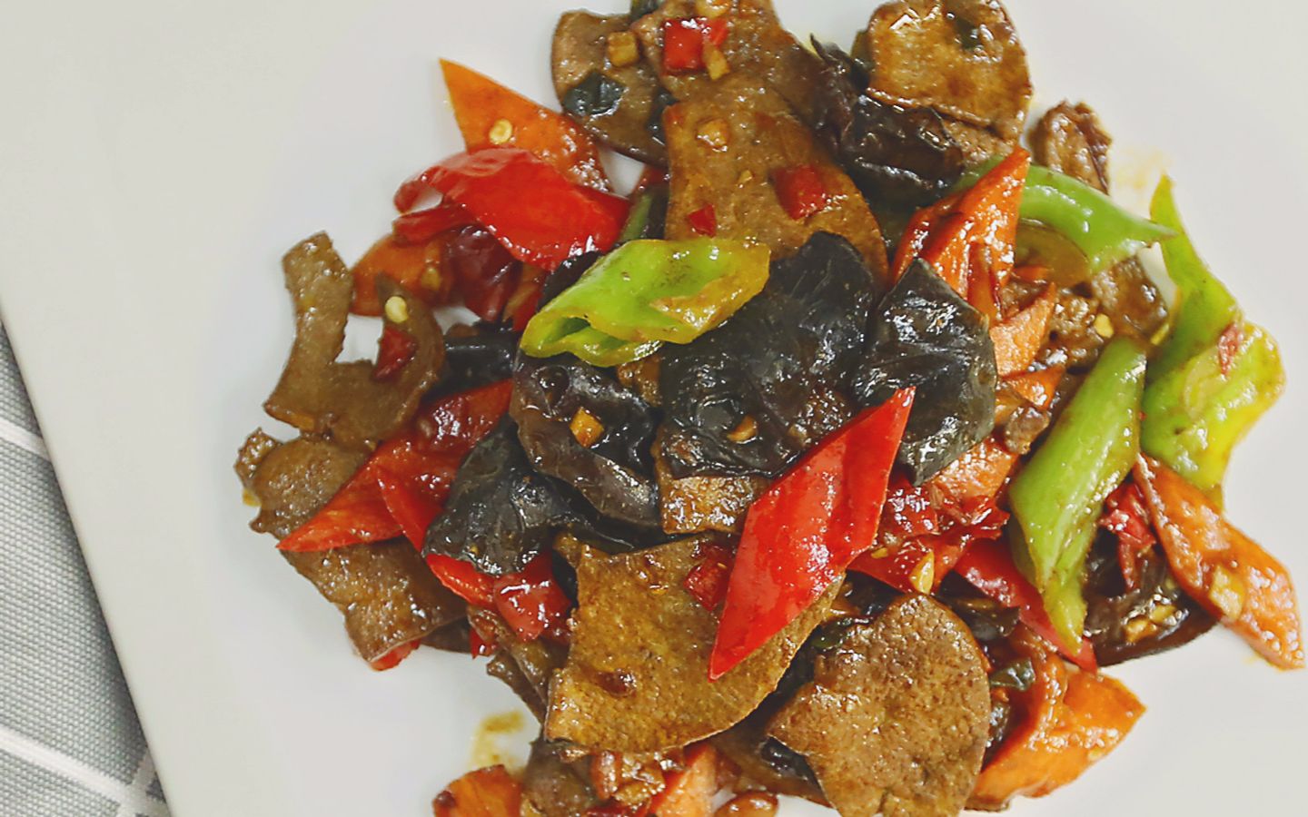 【微体兔菜谱】国民下饭菜就颁给鱼香猪肝了!