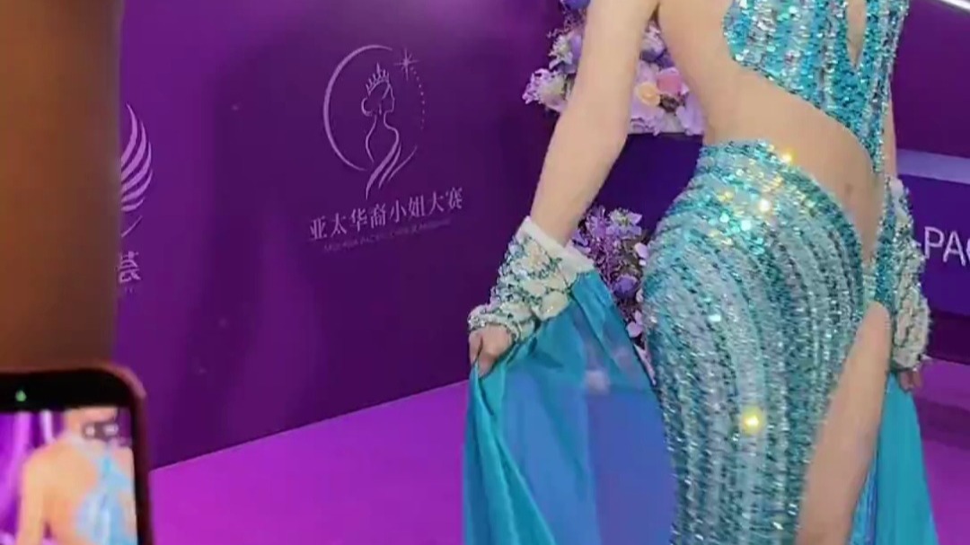 20260808_124142_摄影师唐晓
