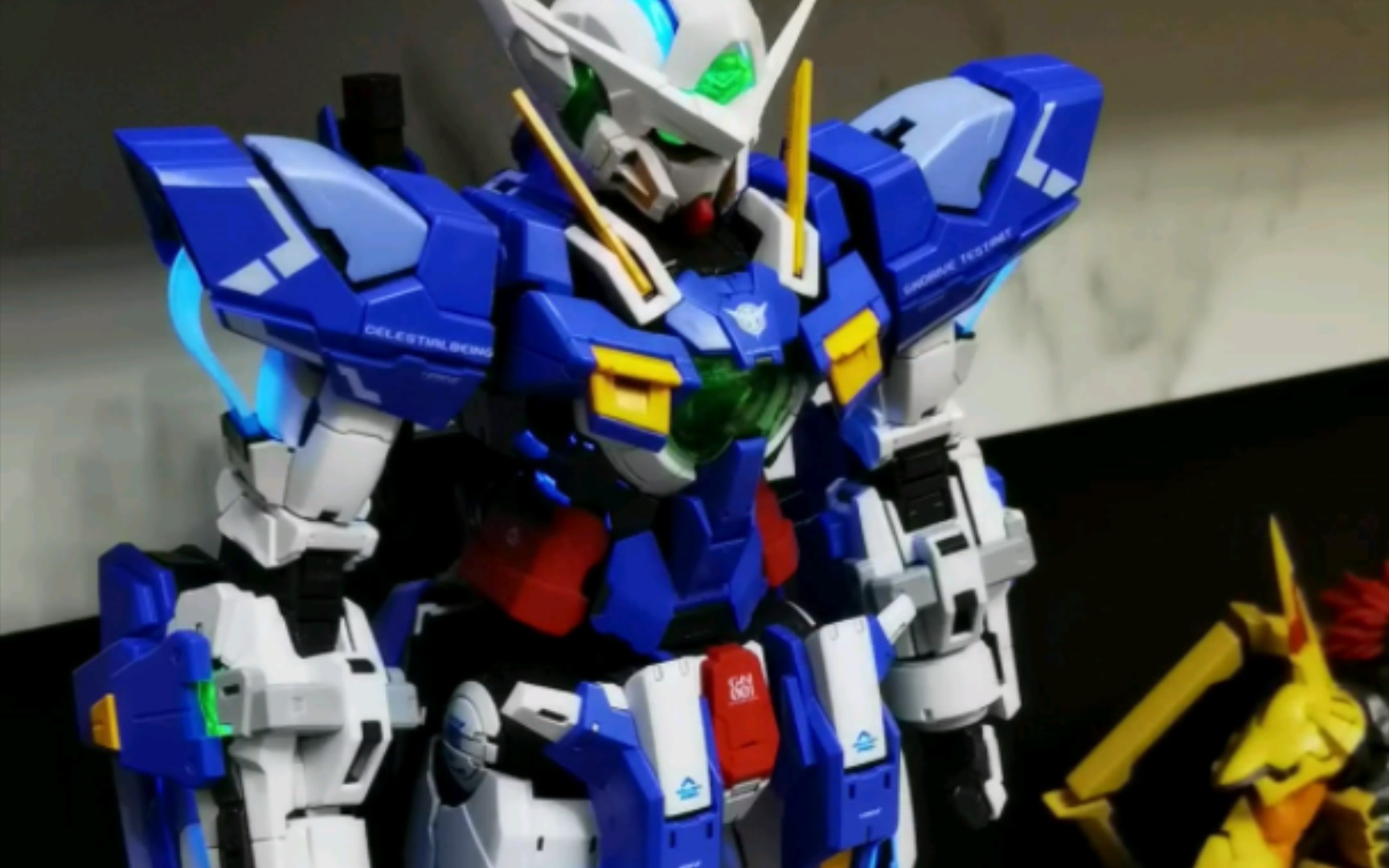 雪崩能天使【轻装型】搭配荧光水贴几地台的夜晚表现~炸裂!