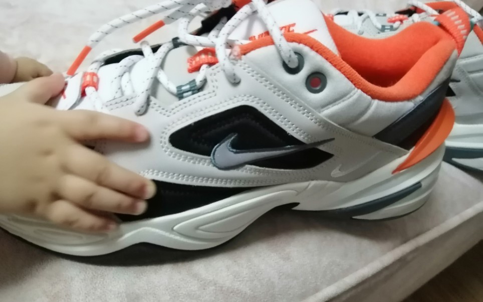 nike m2k灰橙开箱_哔哩哔哩 (゜-゜)つロ 干杯~-bilibili
