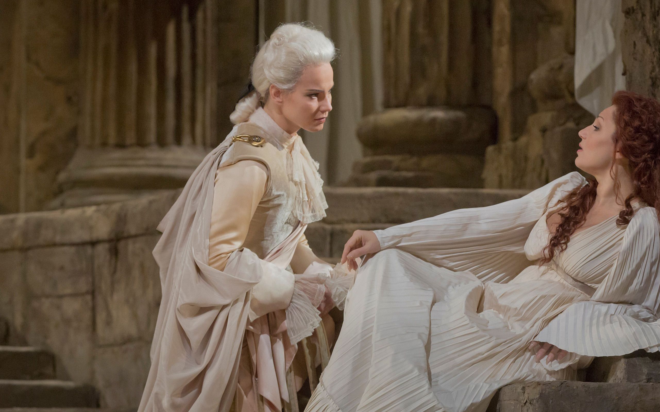 elina garanca - parto, parto, ma tu ben mio(莫扎特《狄托的仁慈》