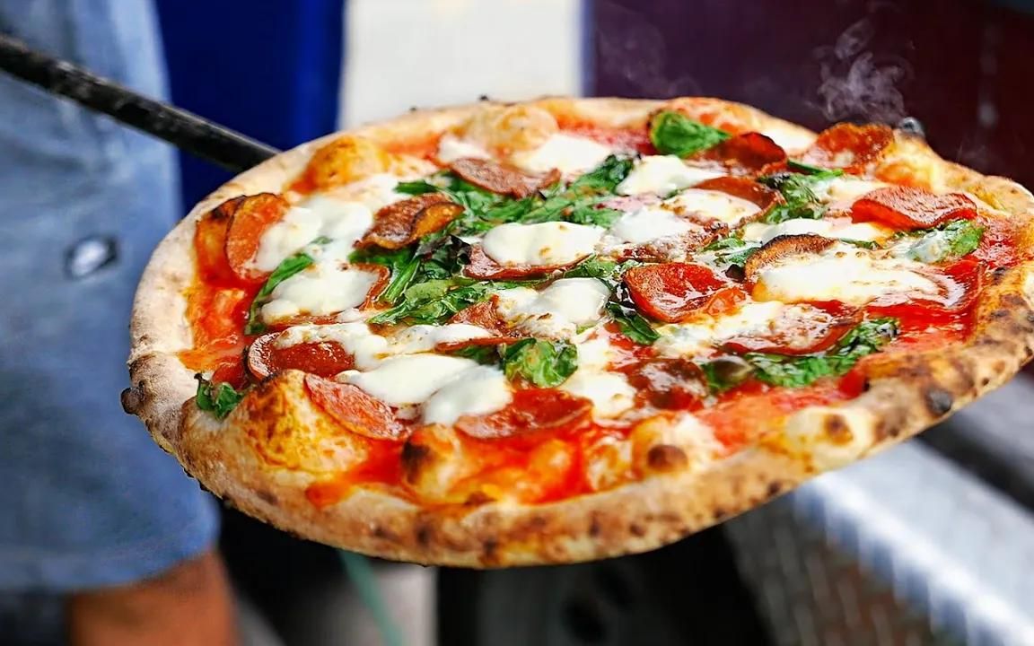 美国街头小吃 - 意大利砖炉比萨pozzuoli pizza party nyc