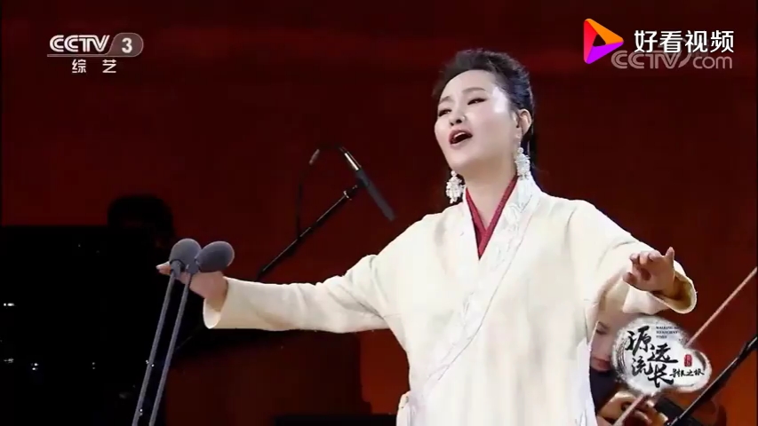 [图]雷佳演唱藏族民歌"美人"