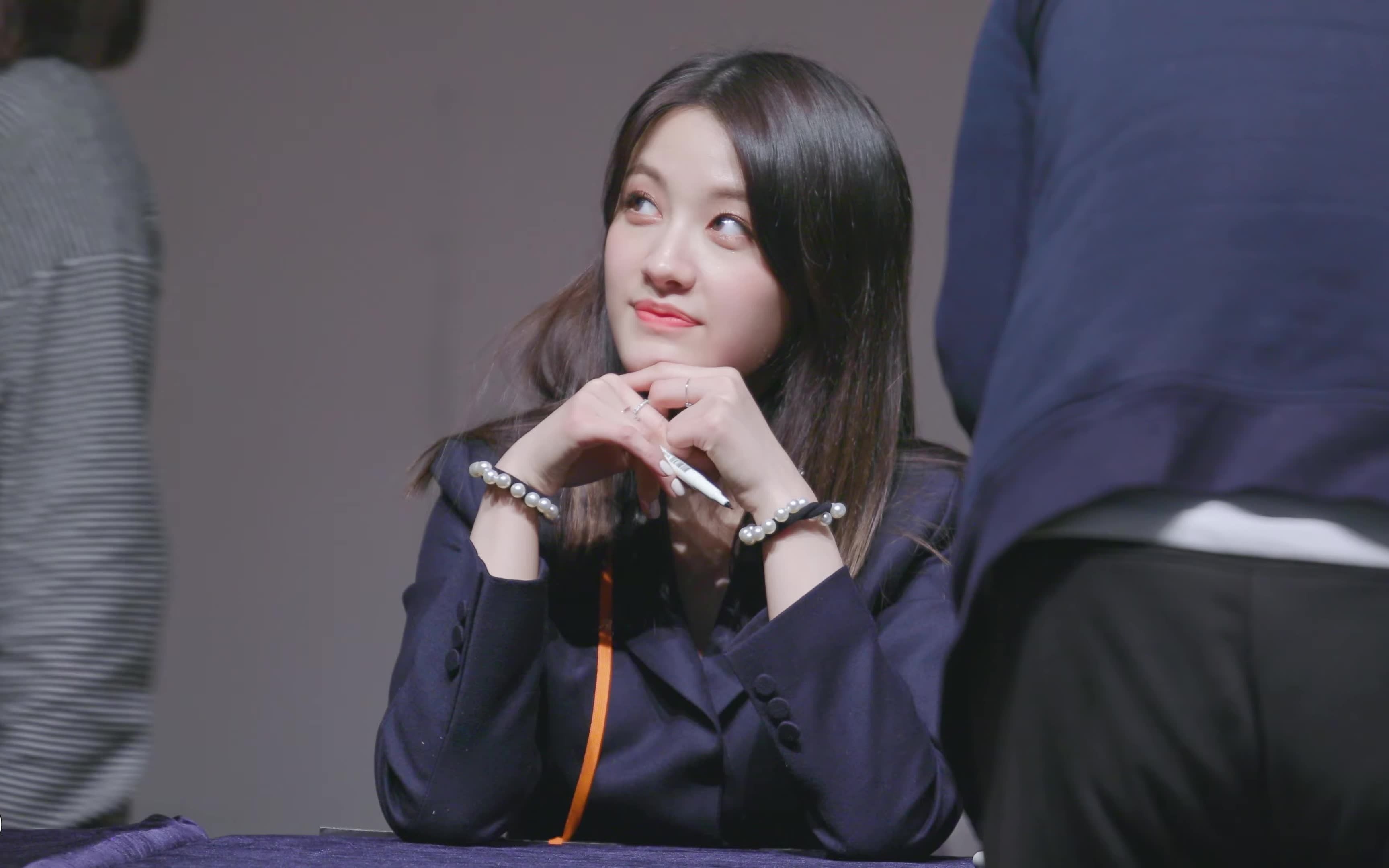 clc 大姐!眼睛好靓 oh seunghee【吴承姬】