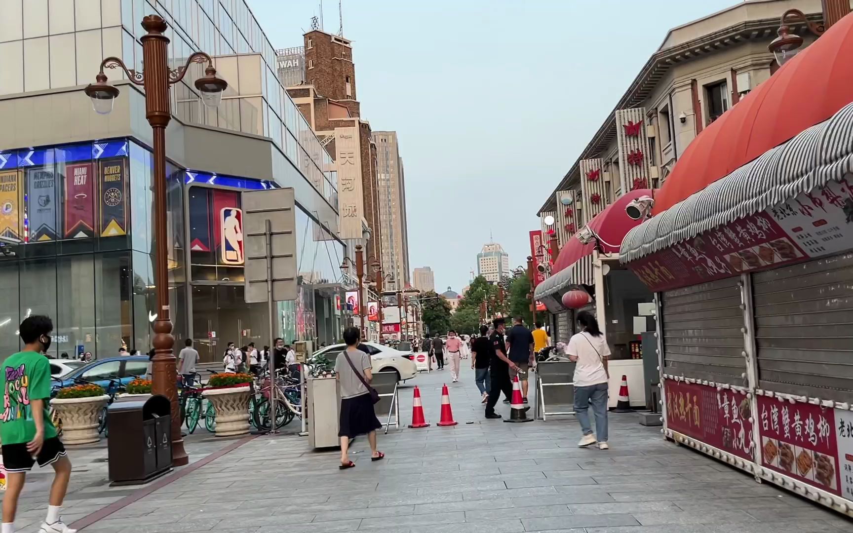 天津和平路天河广场南门