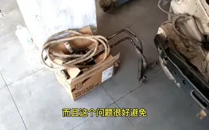 Télécharger la video: 风行商务车10万公里不换正时，结果正时断了，只能更换发动机