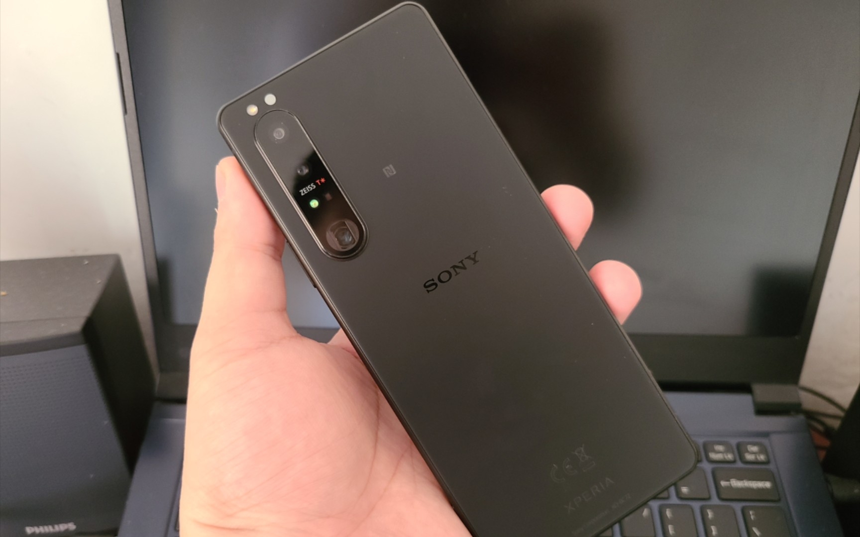 索尼xperia1iii,高通骁龙888,4k 120hz高刷21:9直屏_哔哩哔哩_bili