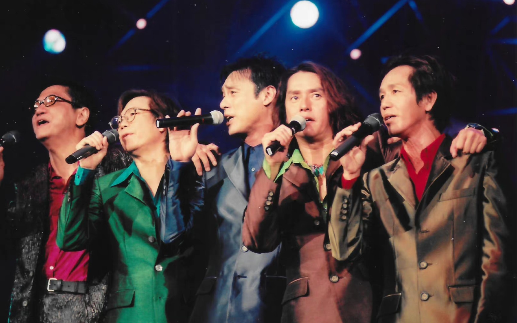 温拿乐队《千载不变》这首歌原来是写的这个意思,绝了!