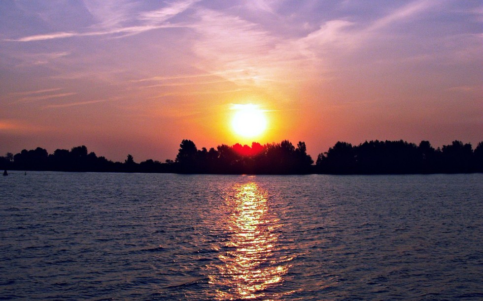 乌克兰民歌德涅泊尔河掀起波涛