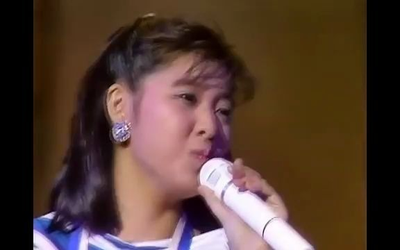 菊池桃子ーLIVE FANTASY 1986 [FULL VIDEO]_哔哩哔哩_bilibili