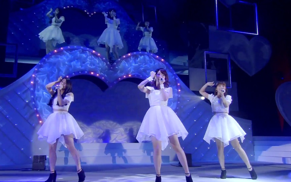 akb48小分队frenchkiss