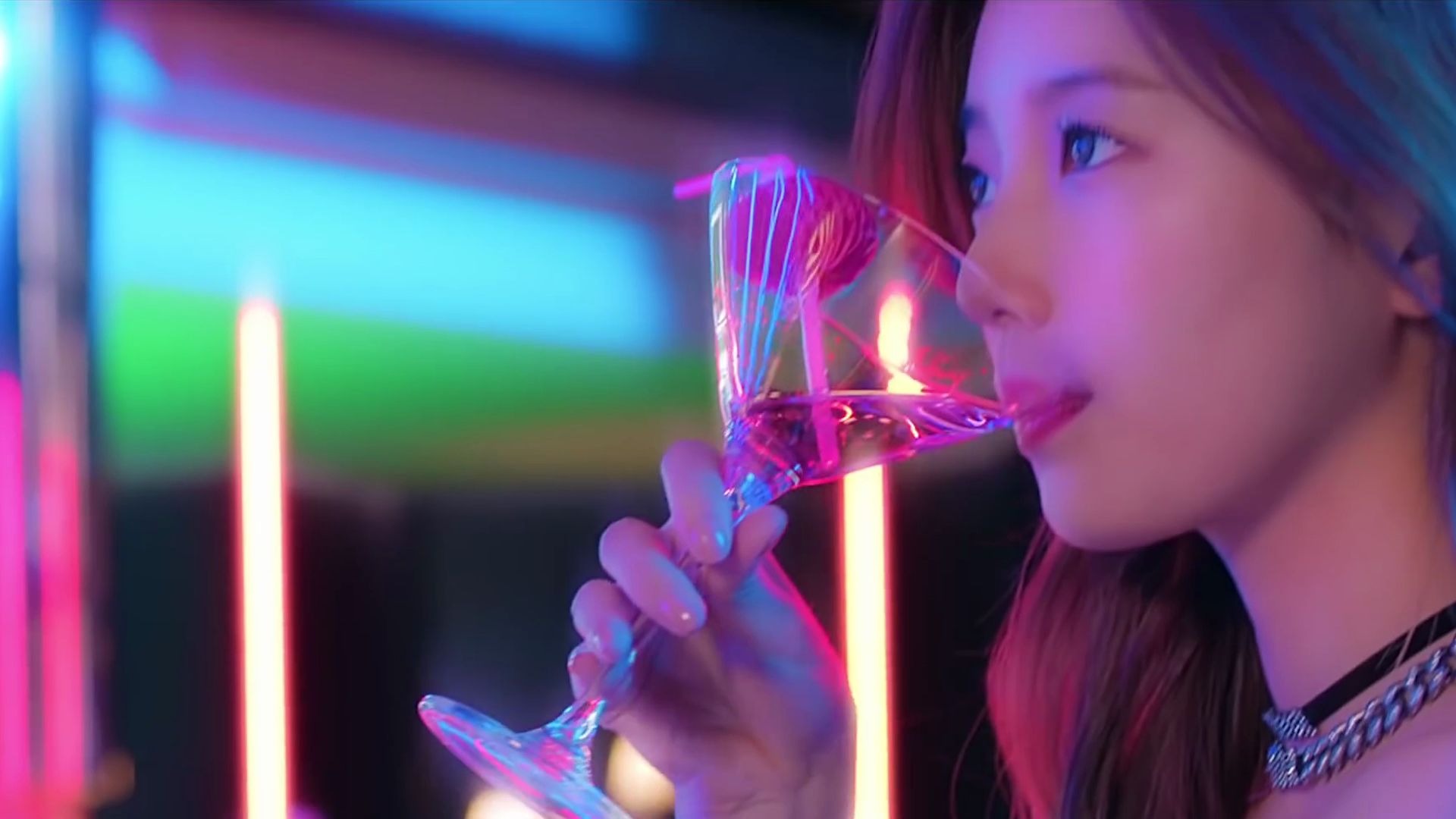 [图][MV] [中字]裴秀智SUZY SObeR 南韩女神 2018