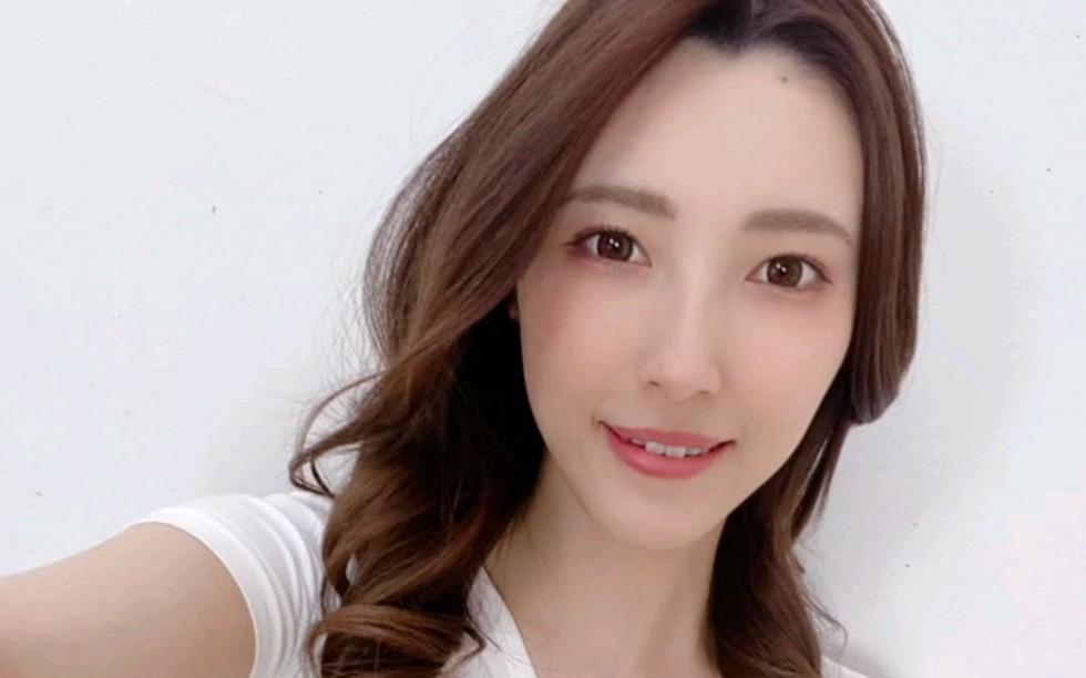 森泽加奈(饭冈加奈子)和森沢かな(飯岡かなこ)单人特辑