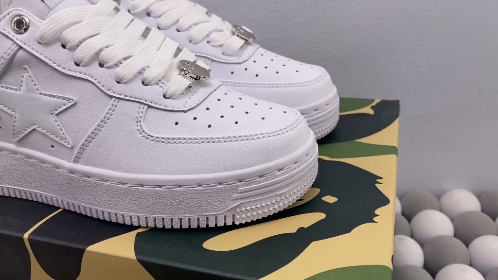 【开箱视频】bape sta low 纯白#mess开箱视频 #bape_哔哩哔哩_bili