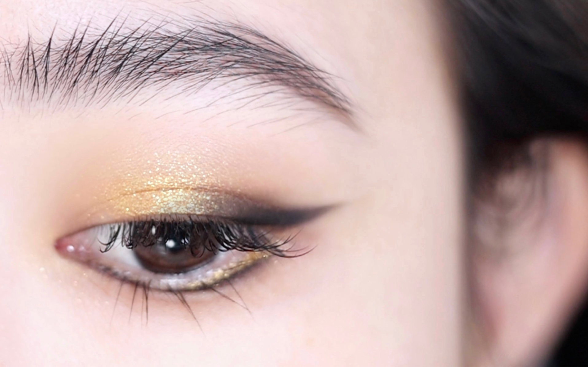 黑金小烟熏眼妆 | 万圣节暗黑恶女御姐妆容