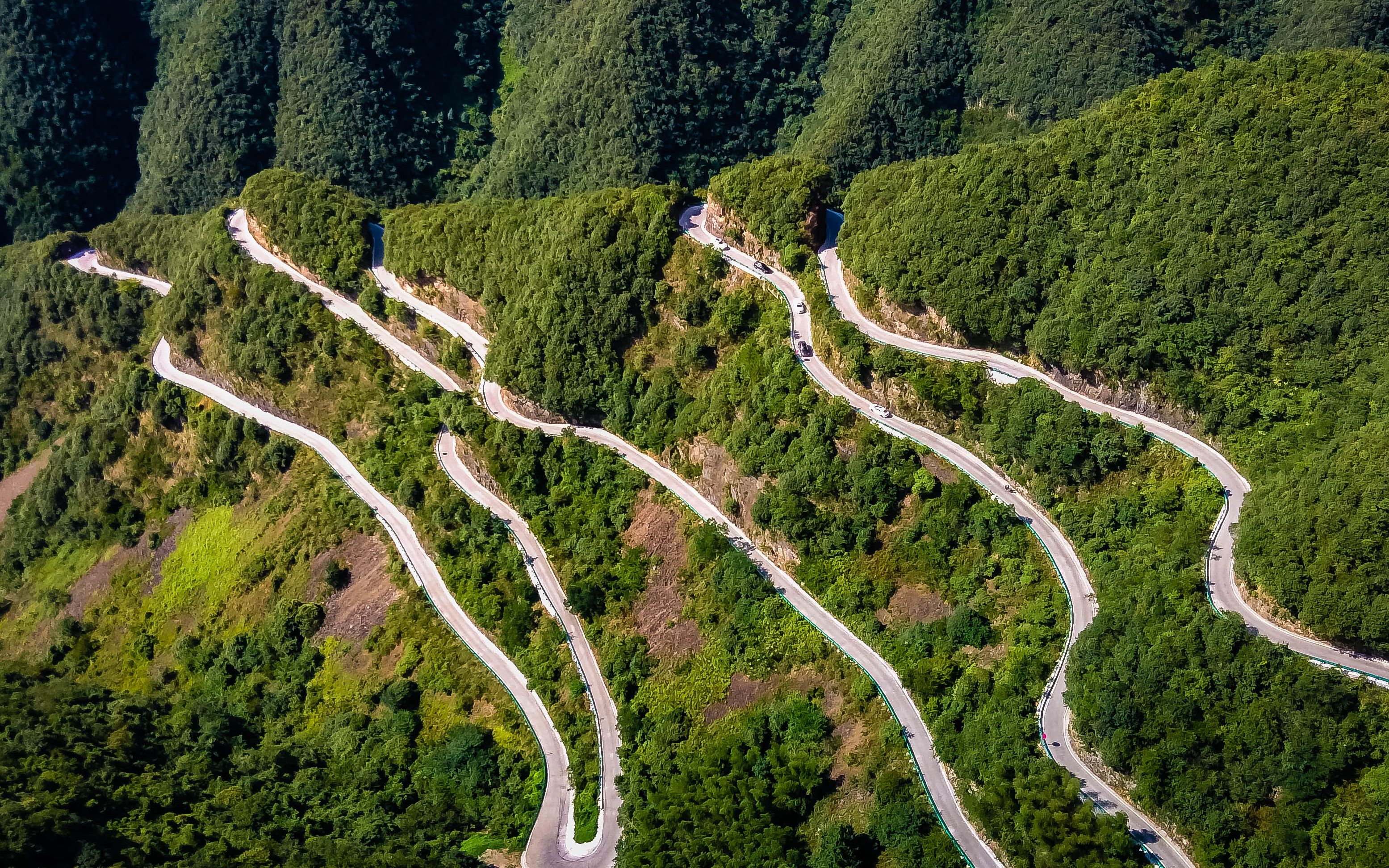 皖南川藏自驾攻略,精华路段桃岭六道弯,吃住玩加路况详解(中)哔哩哔哩bilibili