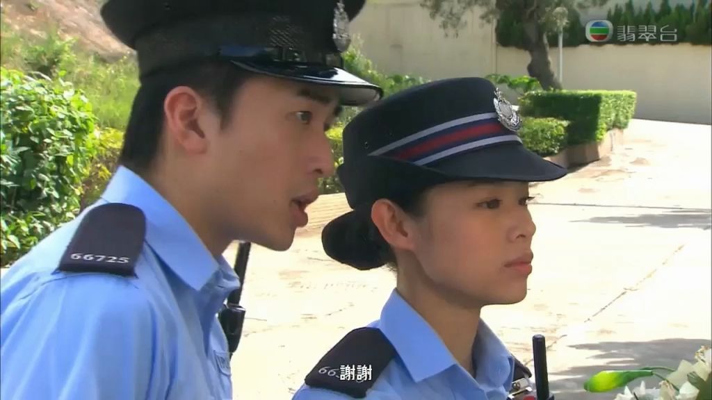 [图]这个男警蜀黍有点色